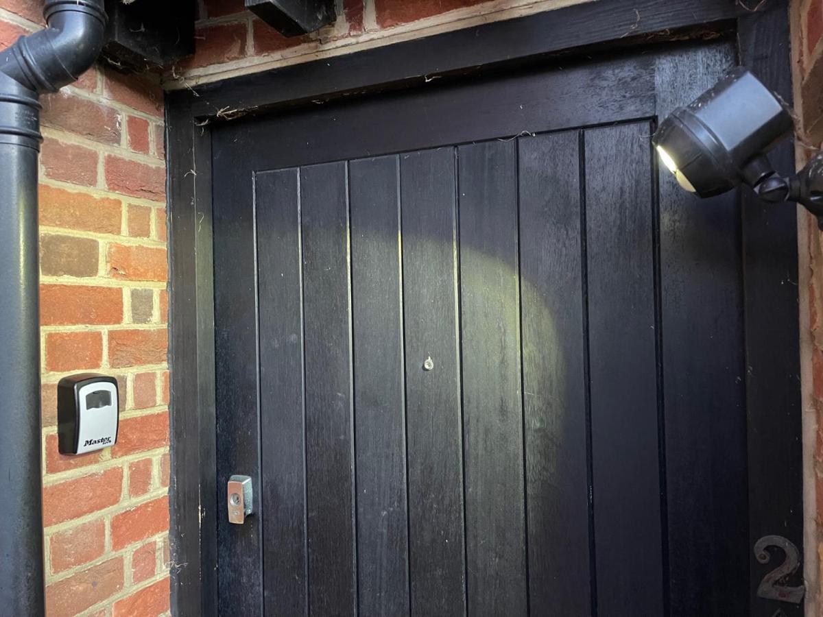 2 Ringles Place Uckfield Ngoại thất bức ảnh